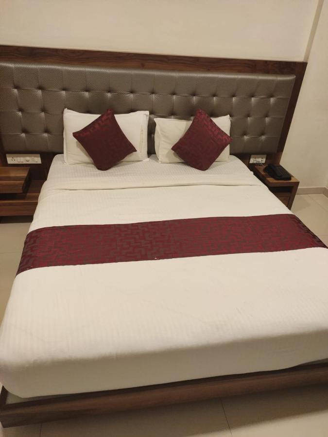 Hotel Powai Comfort Mumbai Exterior photo
