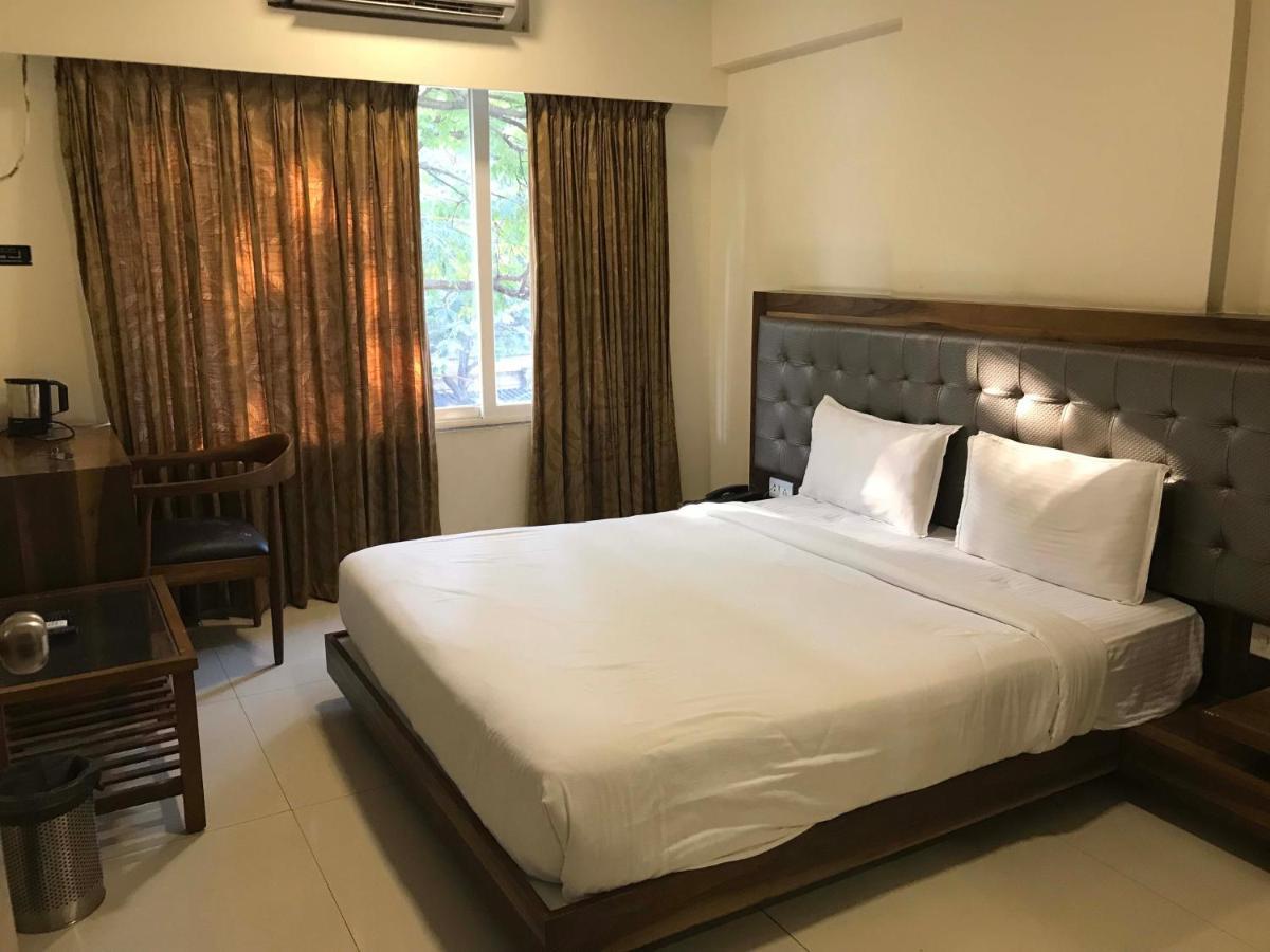 Hotel Powai Comfort Mumbai Exterior photo